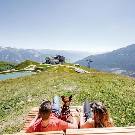 Tarbey Alpine - Ski-in & Bergsicht Apartmán *